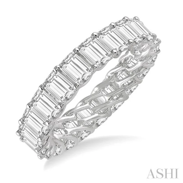 3 Ctw Octagon Shape Diamond Eternity Band in 14K White Gold