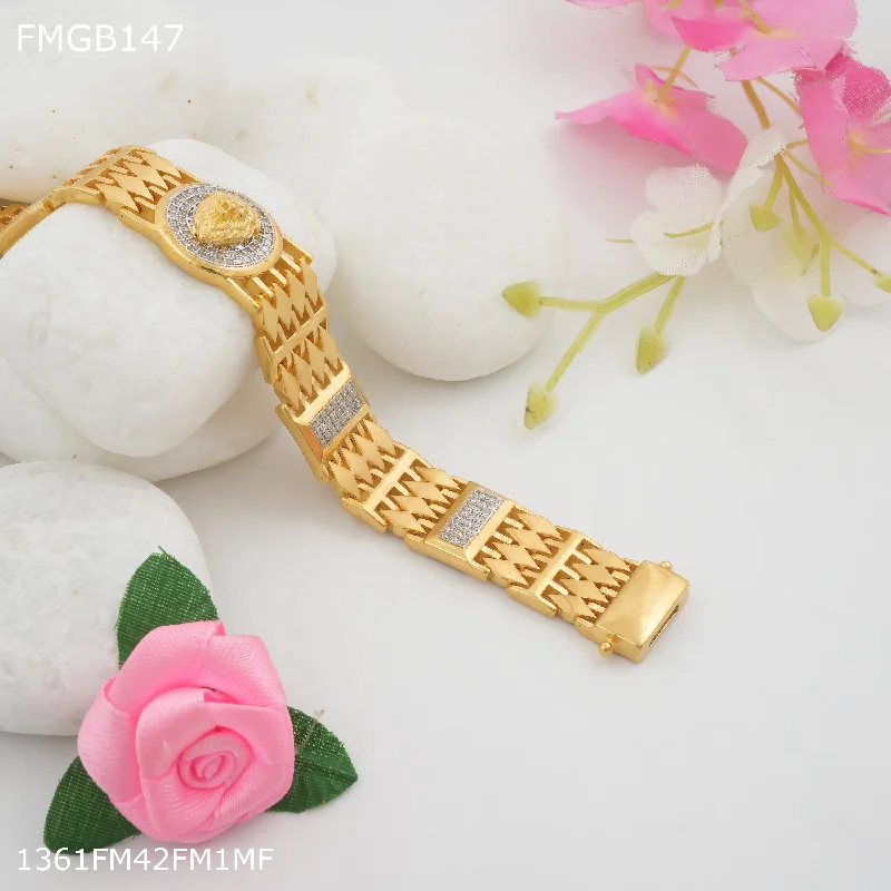 Freemen Lion face Gold plated Bracelet for Men - FMGB147