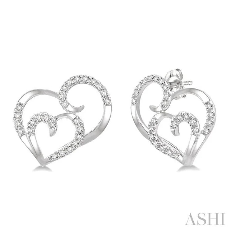 1/6 Ctw Double Heart Round Cut Diamond Stud Earrings in 10K White Gold