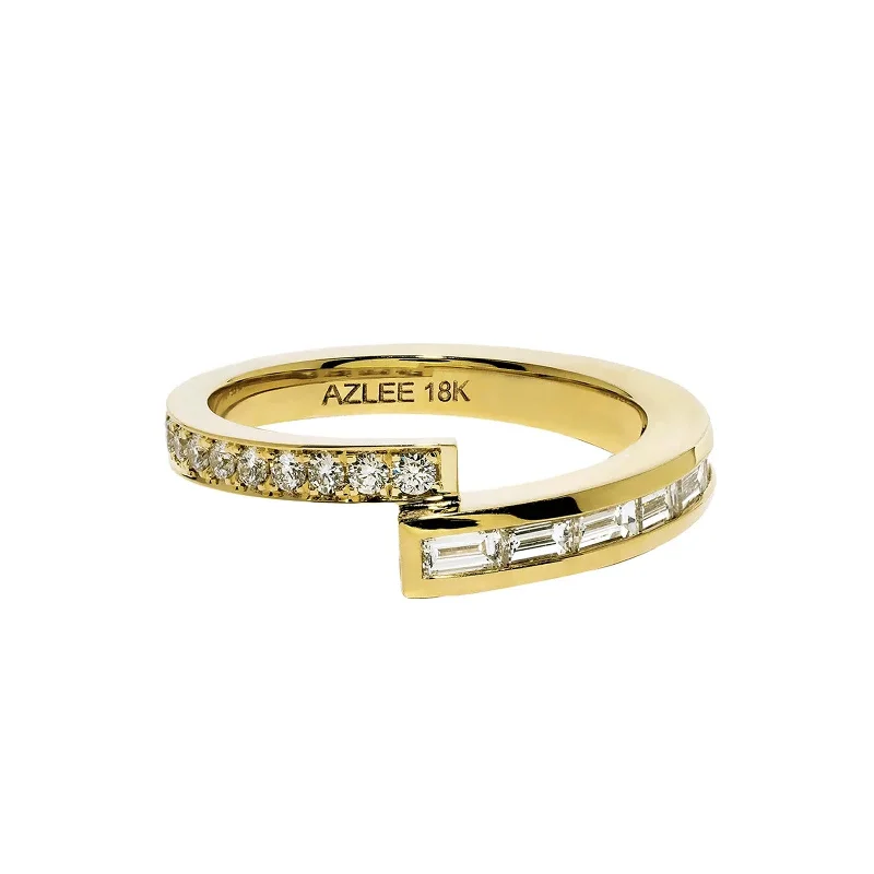 Pave & Baguette Diamond Band