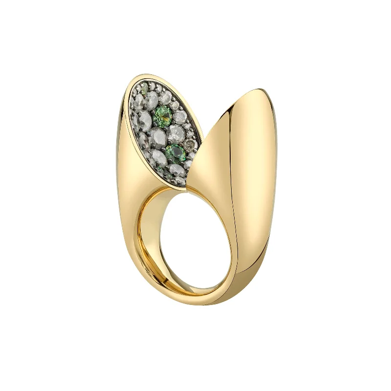 Echo Ring - Gray Diamond & Green Garnet