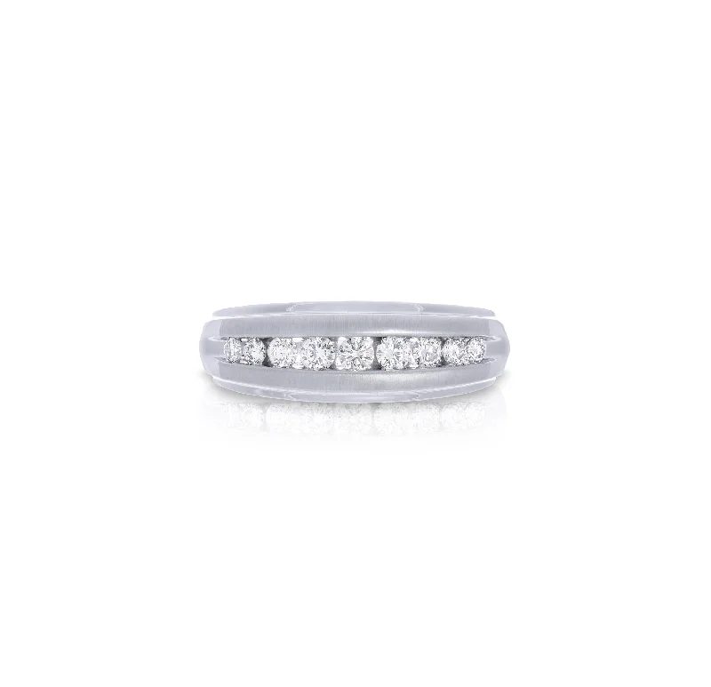 Sabel Collection White Gold Round Diamond Men's Ring